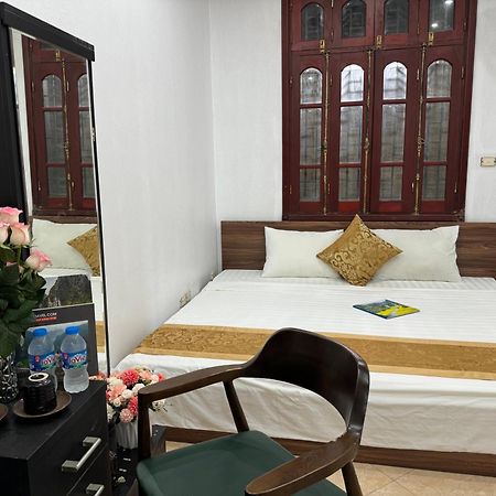 Quynh Moon Homestay Hanoi Exterior photo